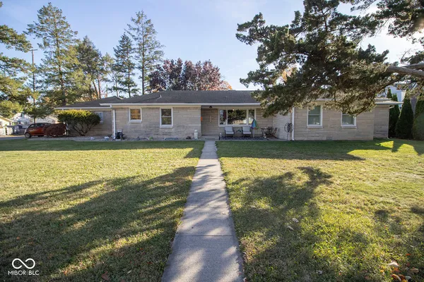 $2,000 | 1799 Conner Street, Noblesville, IN 46060