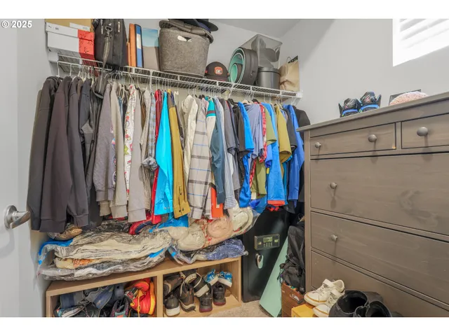 $349,999 | 11715 Southwest Valencia Lane, Unit 209, Wilsonville, OR 97070