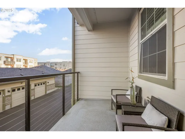 $349,999 | 11715 Southwest Valencia Lane, Unit 209, Wilsonville, OR 97070