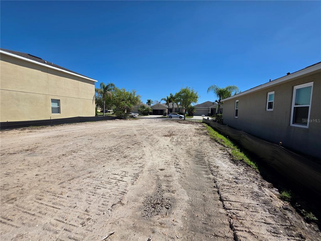 563 Vista Ridge Drive Ruskin, FL 33570 - Photo 6 of 8