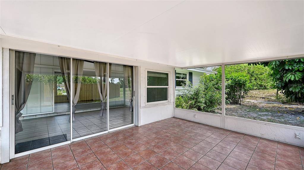 2512 Post Road Sarasota, FL 34231 - Photo 30 of 35