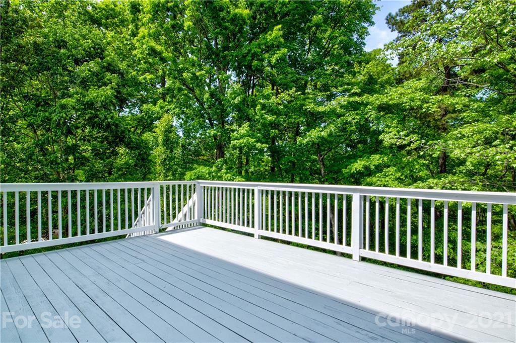 122 Sonnys Way Fort Mill, SC 29708 - Photo 34 of 39 Gallery Image 34
