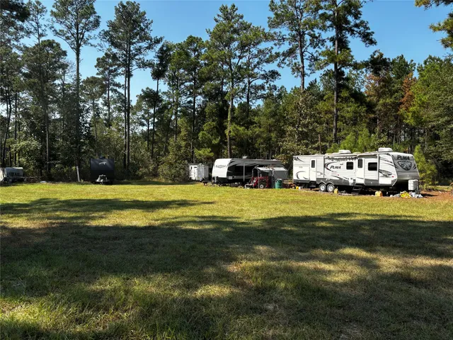 $1,757,597 | 3 Trinity Lady Park Road West, Trinity, TX 75862