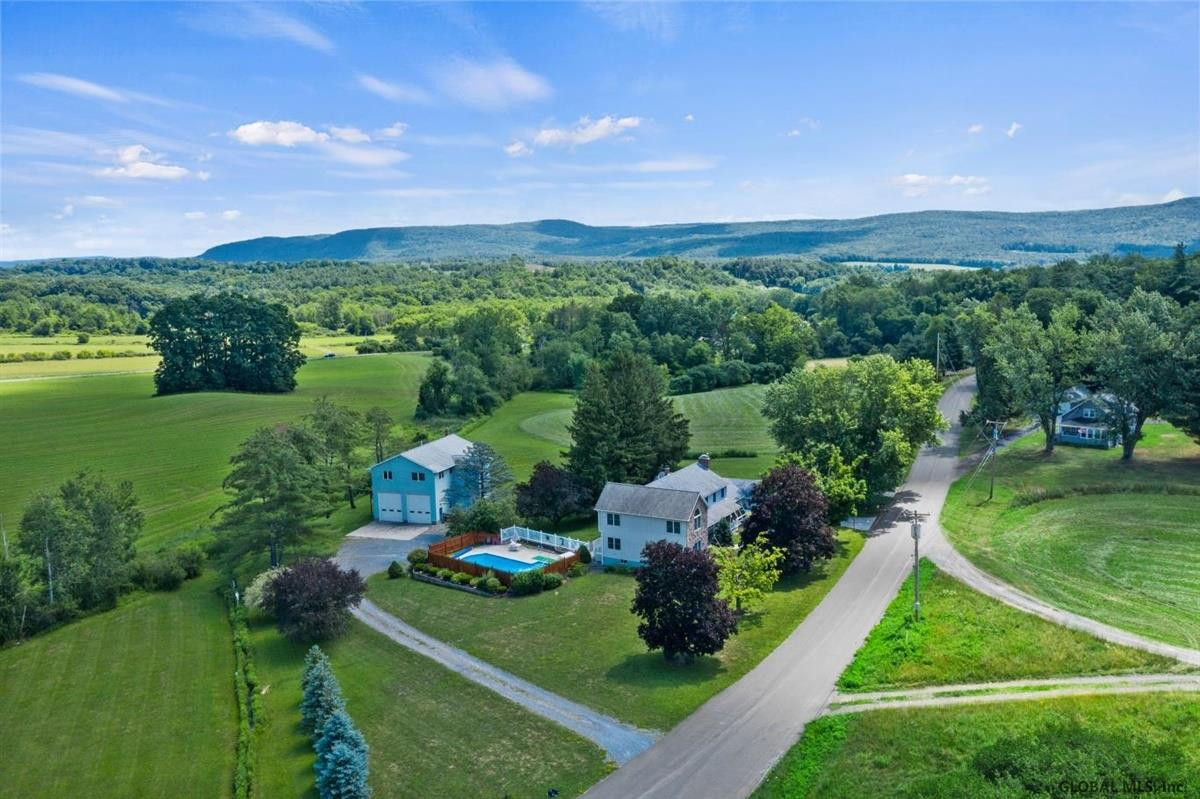 23 Flower Road Brunswick, NY 12180 - Photo 4 of 59 Photo 4