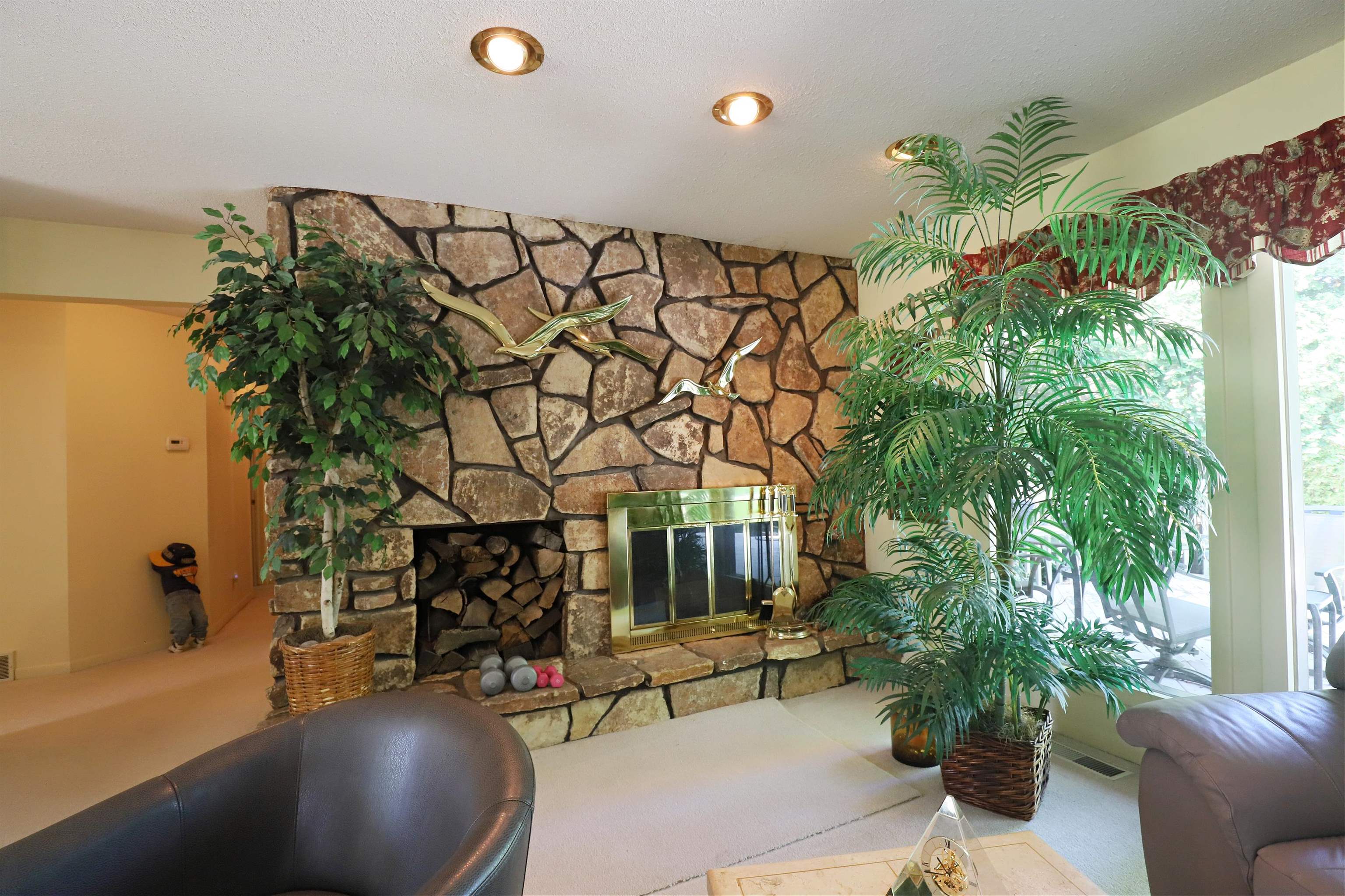 8141 Elms Road Flushing, MI 48433 - Photo 9 of 40 50179665-98f34dc7-b1ef-429a-91c2-33480ec4c9cf.JPG