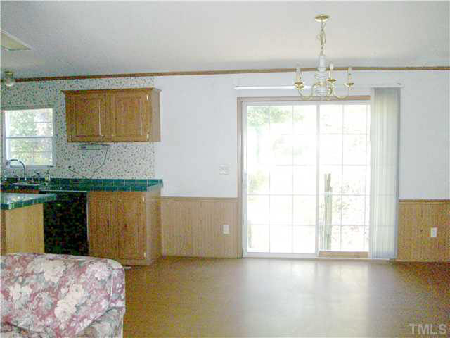 7794 Old Fairground Road Benson, NC 27504 - Photo 3 of 10 Gallery Image 3