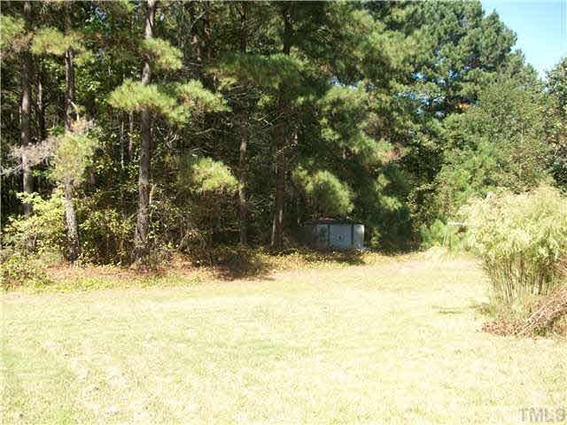 7794 Old Fairground Road Benson, NC 27504 - Photo 7 of 10 Gallery Image 7