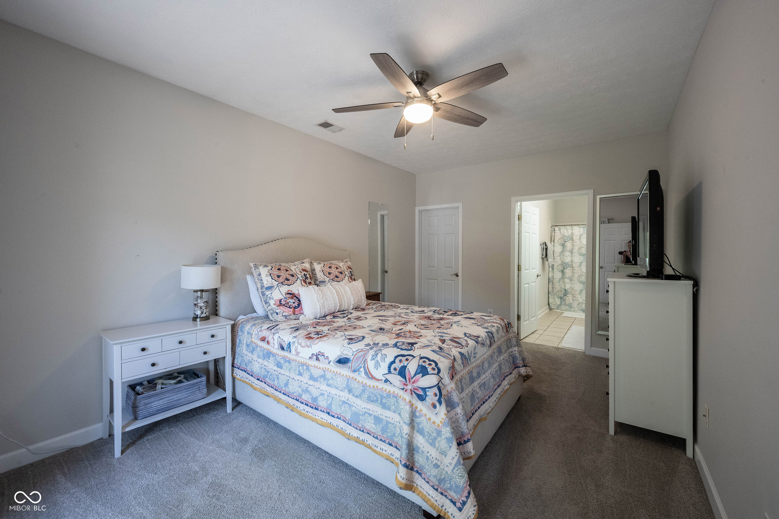 1112 Shadow Ridge Road Indianapolis, IN 46280 - Photo 40 of 68