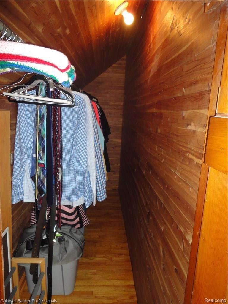 1312 Princeton Road Berkley, MI 48072 - Photo 30 of 41 Walk In Cedar Closet