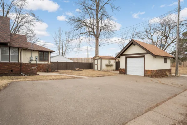 $459,000 | 4100 Vera Cruz Avenue North, Robbinsdale, MN 55422
