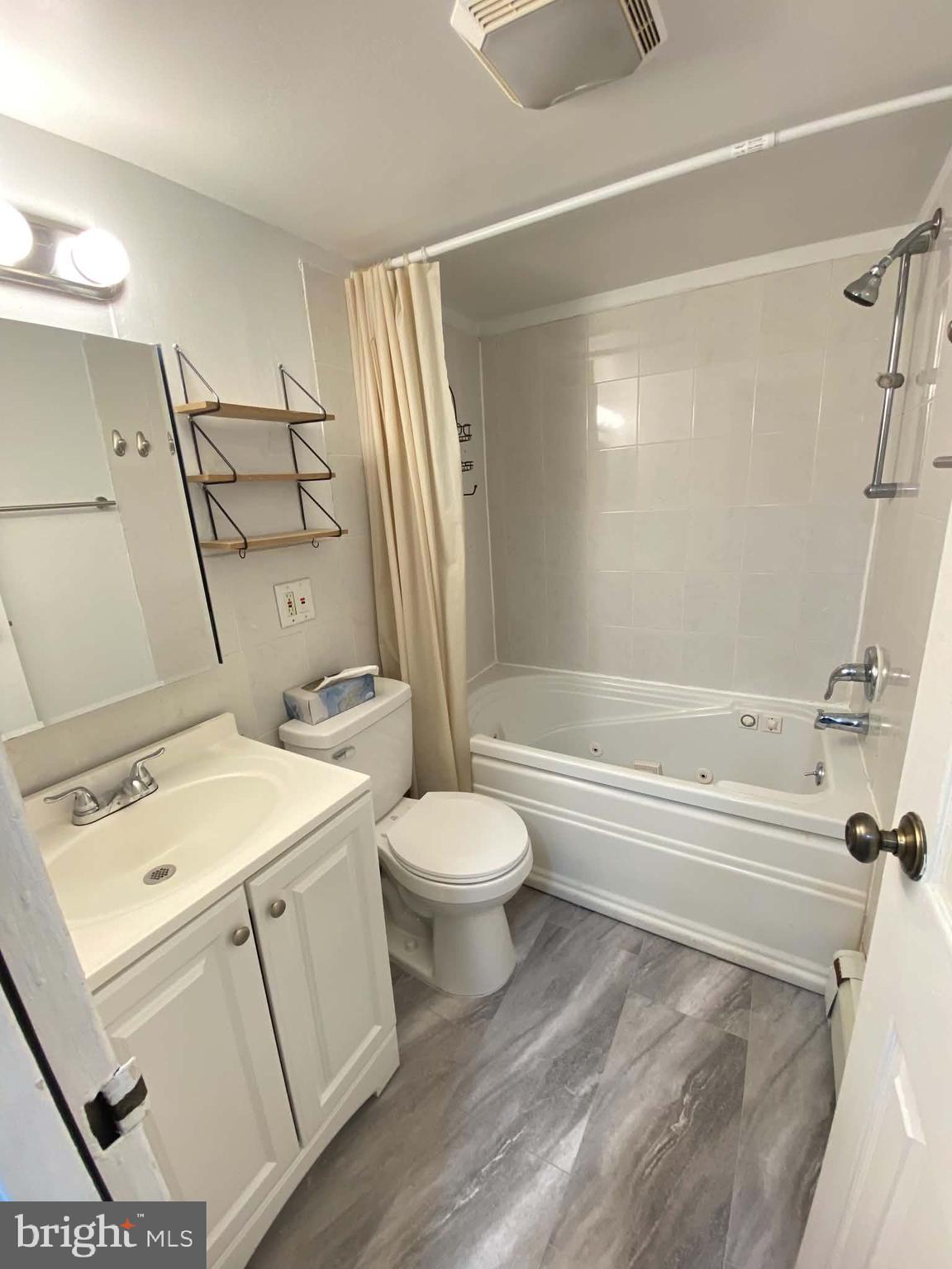 110-30 Byberry Road, Unit E2 Philadelphia, PA 19116 - Photo 10 of 17