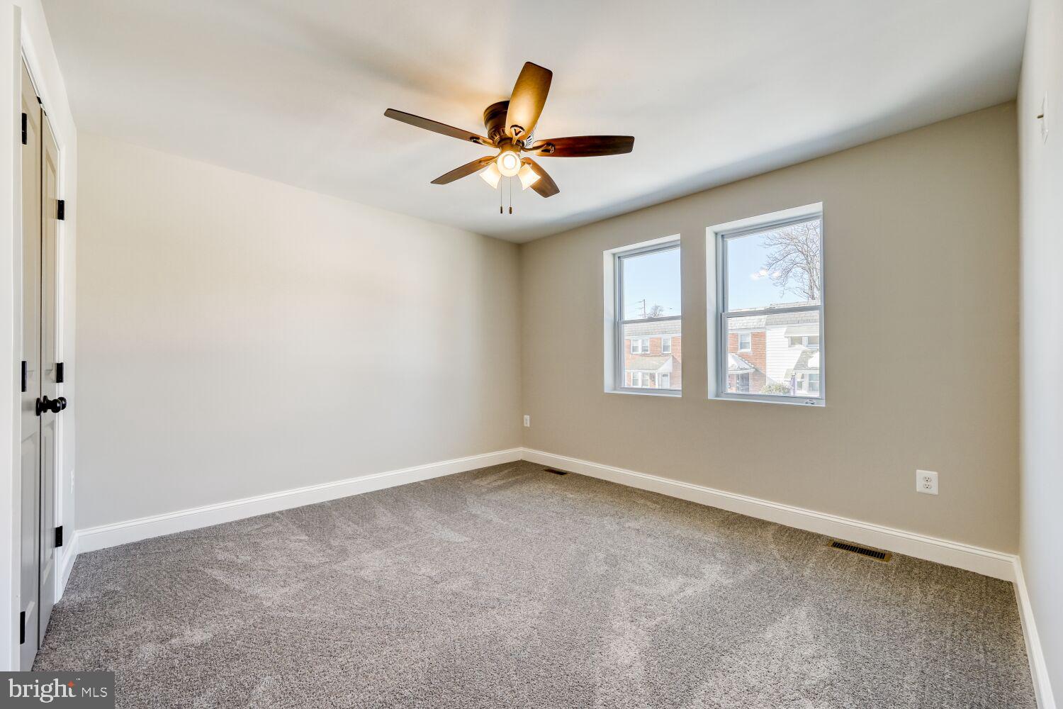 909 Allendale Street Baltimore, MD 21229 - Photo 11 of 19