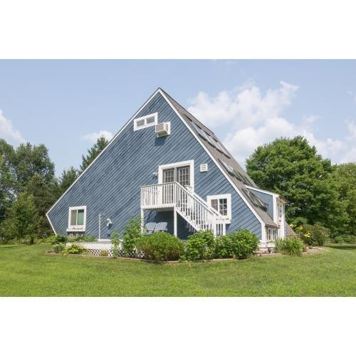 3881 Hooker Road Pinckney, MI 48169 - Photo 4 of 95 Photo 4