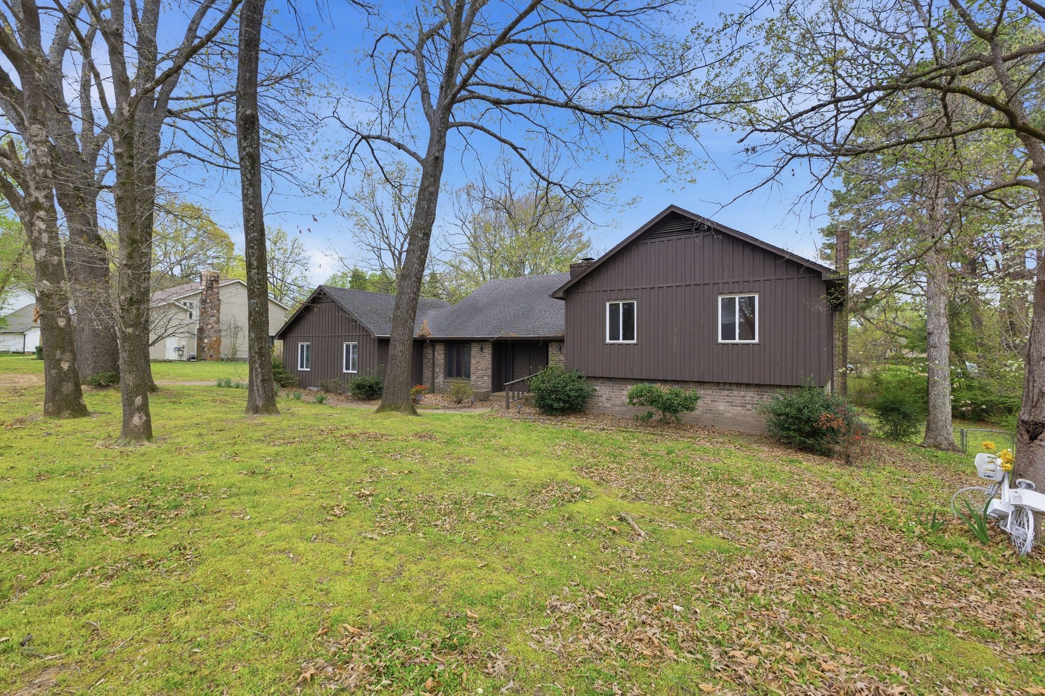 31 Colonial Cove Jackson, TN 38305 - Photo 5 of 53