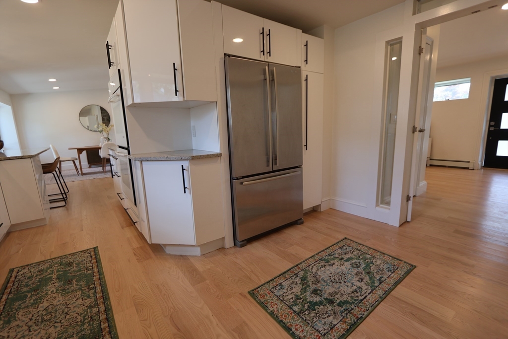 3 Williams Terrace Swampscott, MA 01907 - Photo 12 of 41