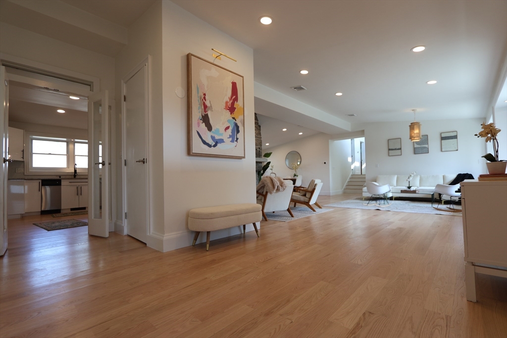 3 Williams Terrace Swampscott, MA 01907 - Photo 5 of 41