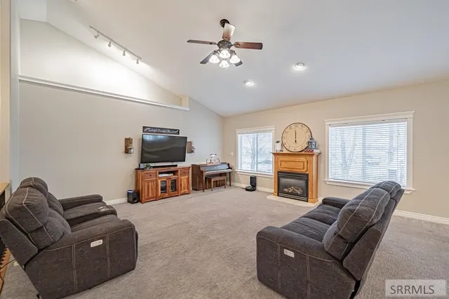 $599,000 | 1111 October Cove, Shelley, ID 83274