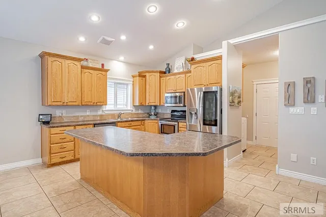 $579,000 | 1111 October Cove, Shelley, ID 83274