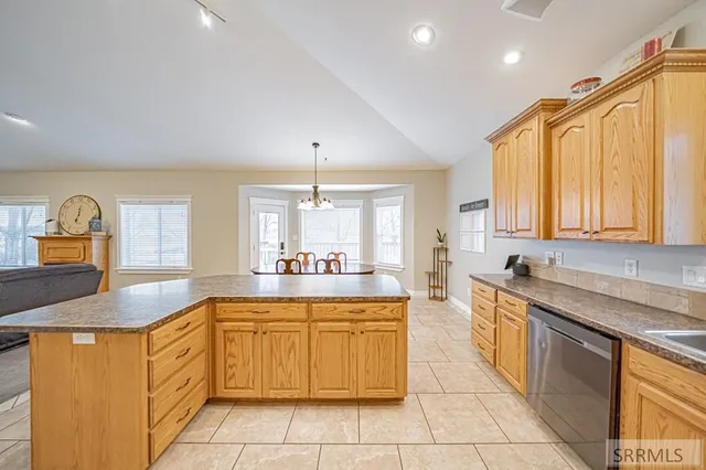 $599,000 | 1111 October Cove, Shelley, ID 83274