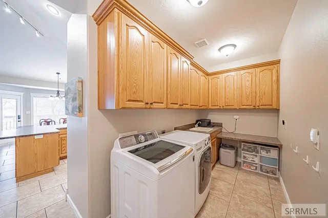 $579,000 | 1111 October Cove, Shelley, ID 83274