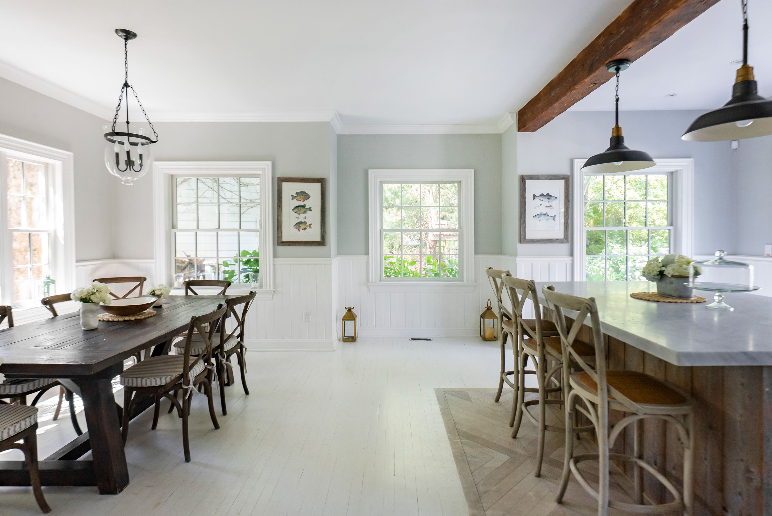 29 Meadows East Bridgehampton, NY 11932 - Photo 2 of 15 a view of a dining room with furniture