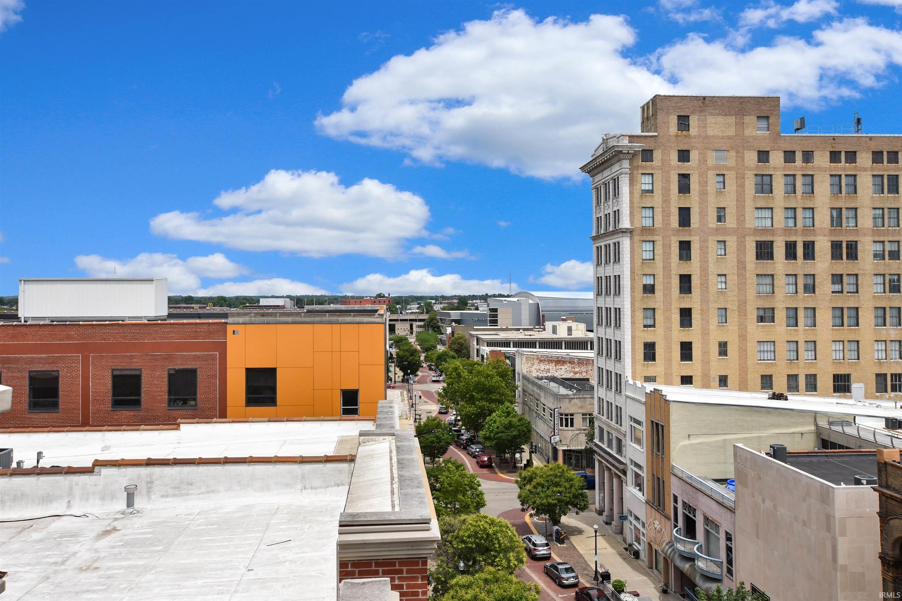 300 Main Street, Unit 2C Evansville, IN 47708 - Photo 26 of 28