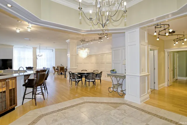 $483,700 | 300 Main Street, Unit 2C, Evansville, IN 47708