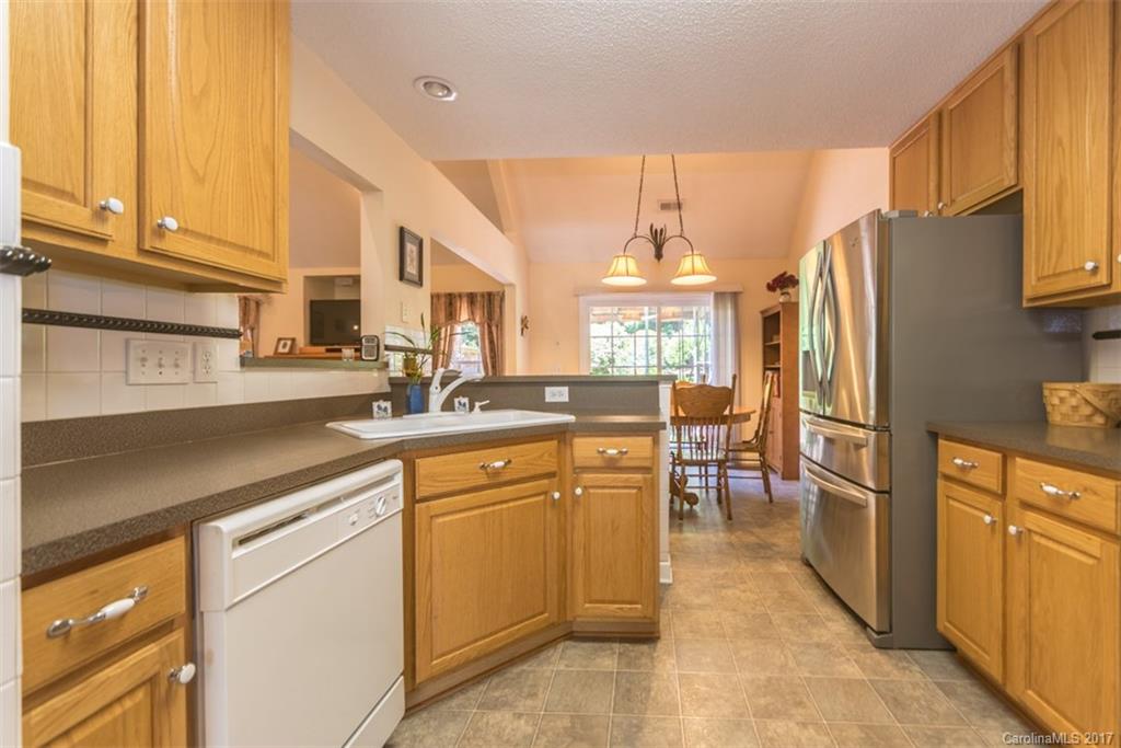 1203 Winding Path Road Lake Wylie, SC 29710 - Photo 5 of 24 Gallery Image 5