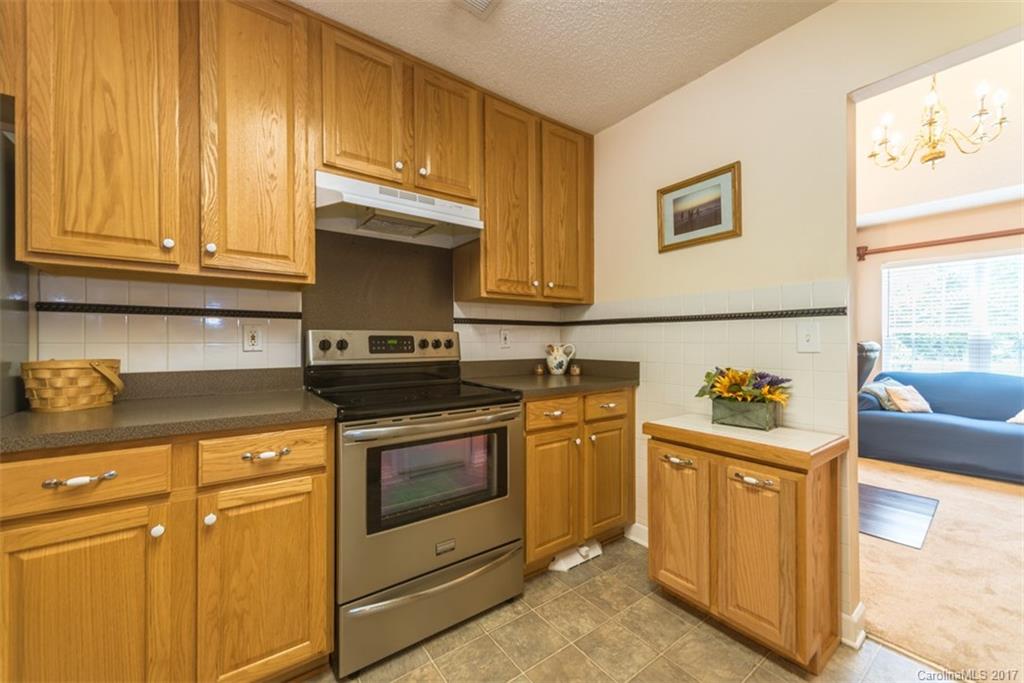 1203 Winding Path Road Lake Wylie, SC 29710 - Photo 6 of 24 Gallery Image 6