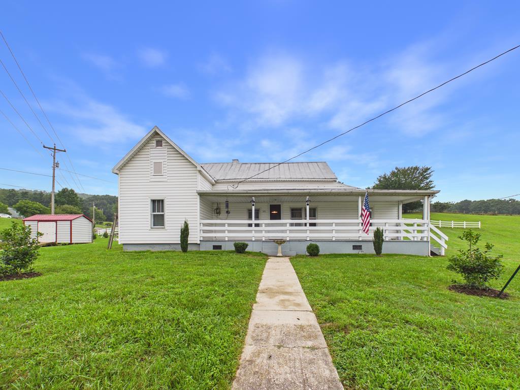 633 Lots Gap Road Max Meadows, VA 24360 - Photo 1 of 37 Gallery Image 1