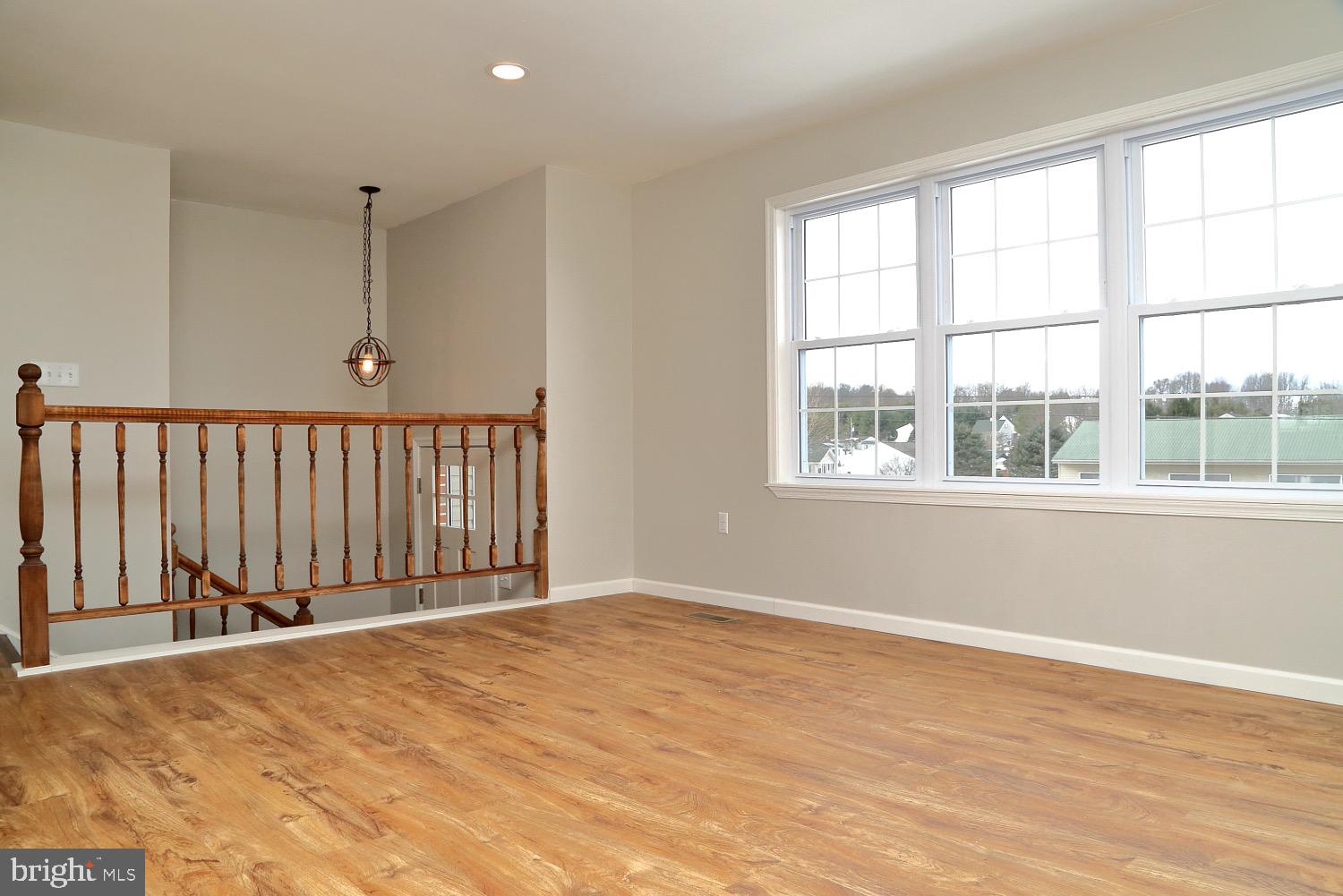 195 Kirks Mill Road Nottingham, PA 19362 - Photo 6 of 22 LR toward entry