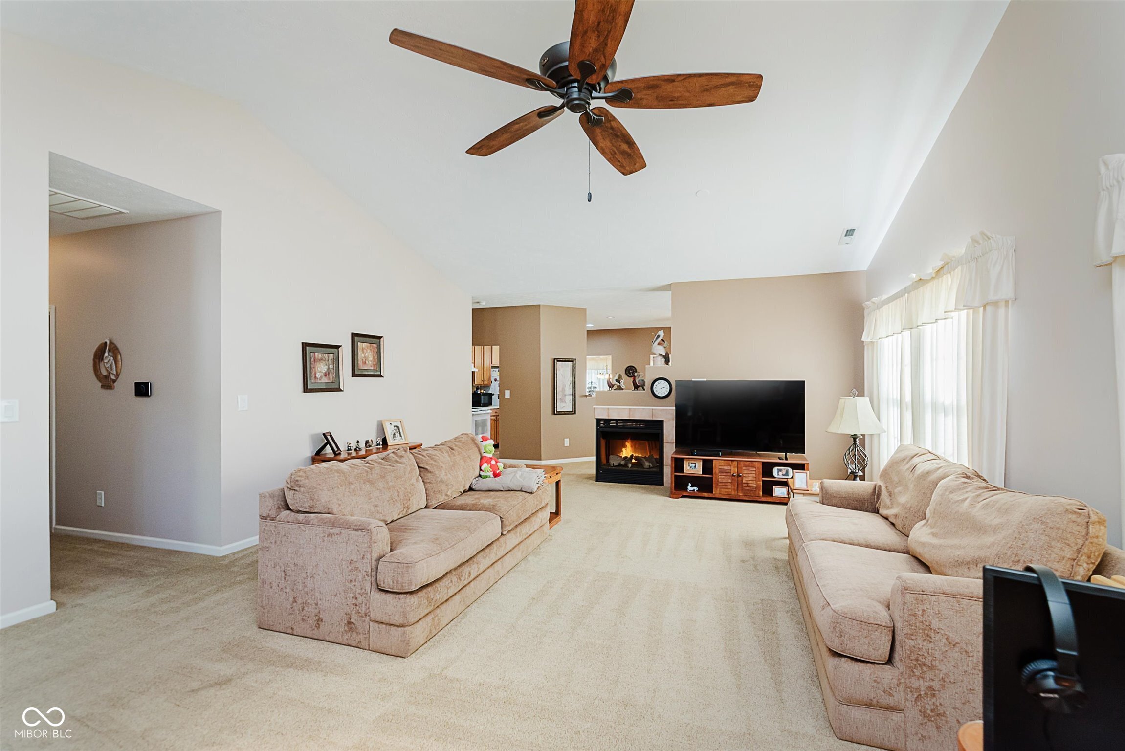 10535 Pine Valley Path Indianapolis, IN 46234 - Photo 5 of 27