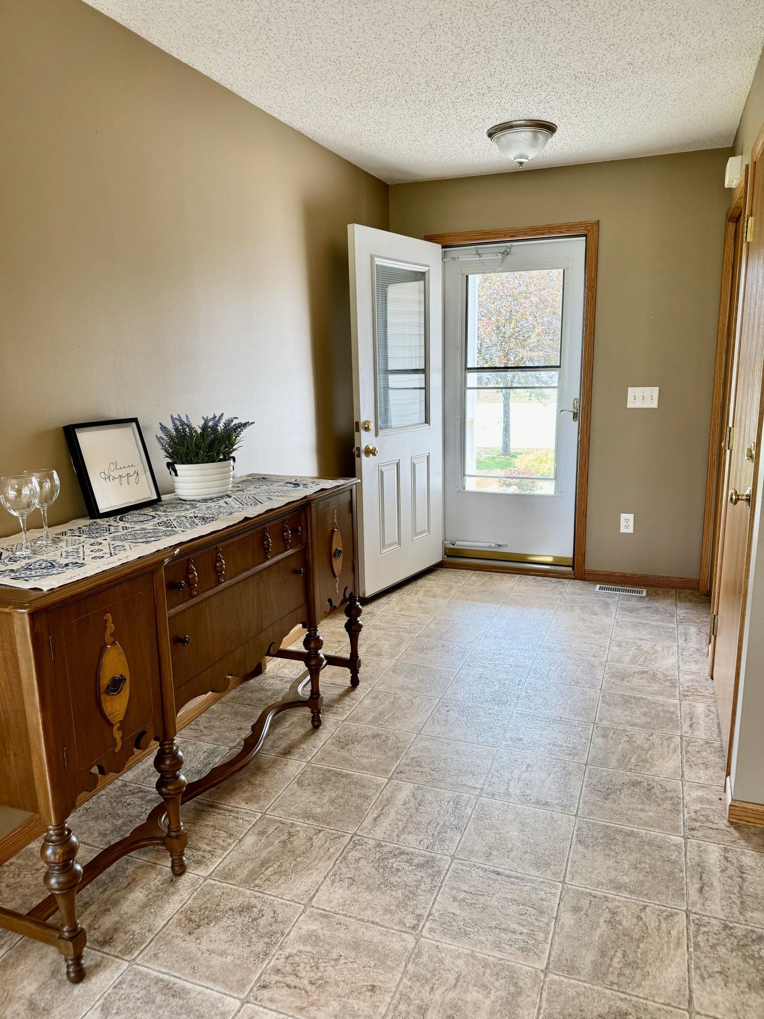 12605 Pond View Road Zimmerman, MN 55398 - Photo 6 of 23 Gallery Image 6