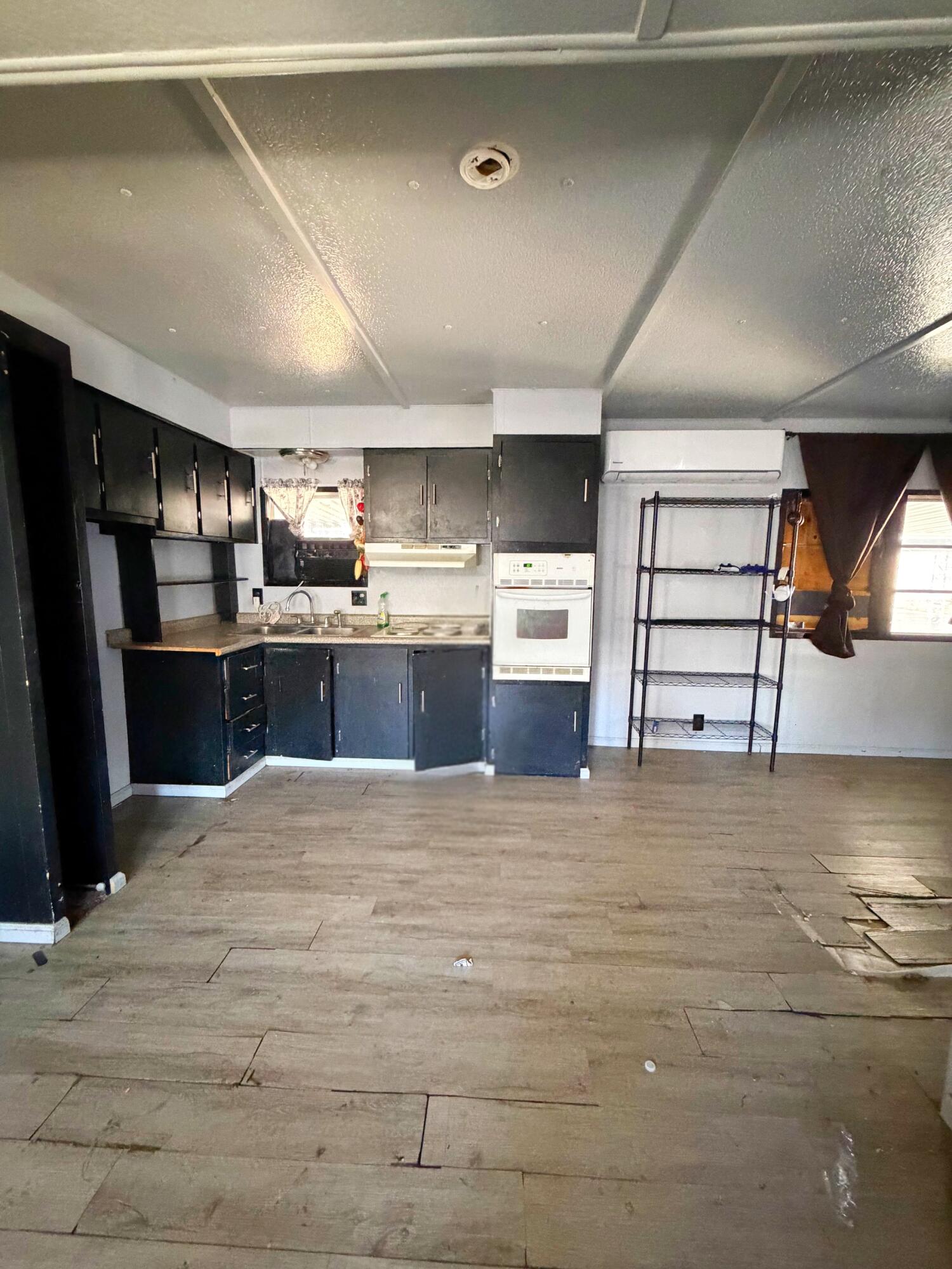 3589 West Wells Road, Unit 30 Blythe, CA 92225 - Photo 5 of 10 space 33