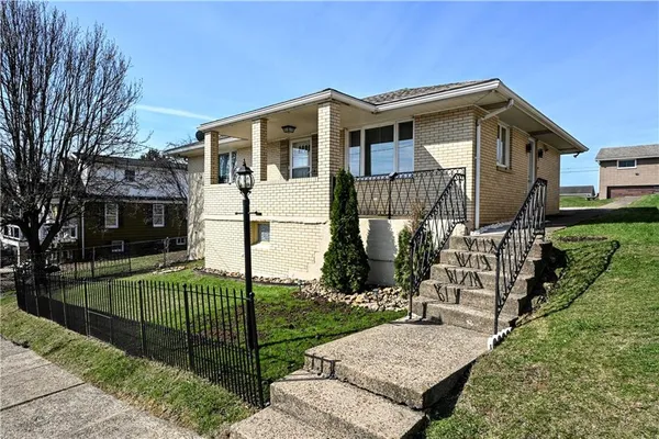 $129,900 | 1055 Dennis Avenue, Monessen, PA 15062