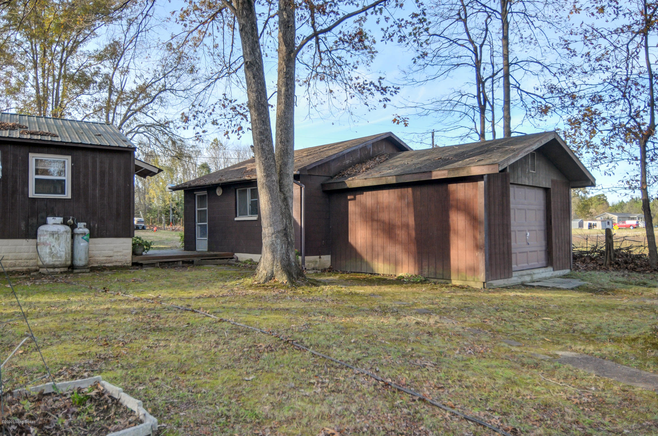 1054 Browningtown Road Shepherdsville, KY 40165 - Photo 29 of 33 29-1054BrowningtownRd