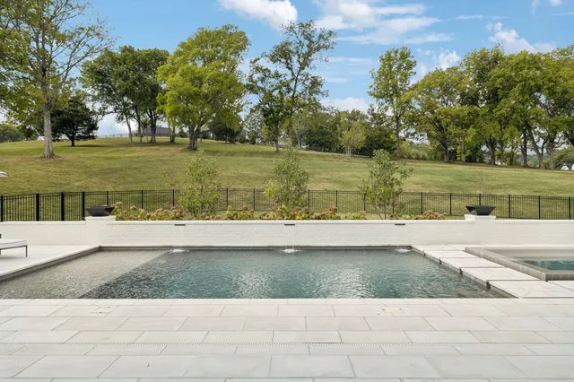 $10,000,000 | 1801 Franklin Hills Lane, Franklin, TN 37069