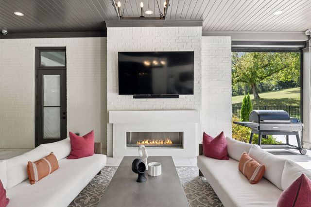 $10,000,000 | 1801 Franklin Hills Lane, Franklin, TN 37069