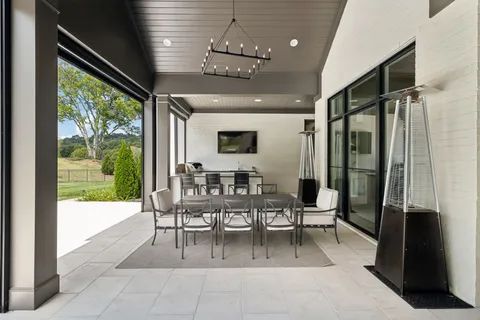 $10,000,000 | 1801 Franklin Hills Lane, Franklin, TN 37069