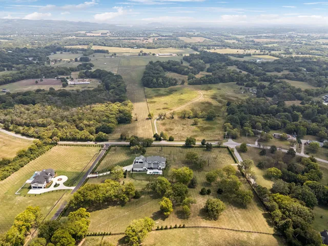 $10,000,000 | 1801 Franklin Hills Lane, Franklin, TN 37069