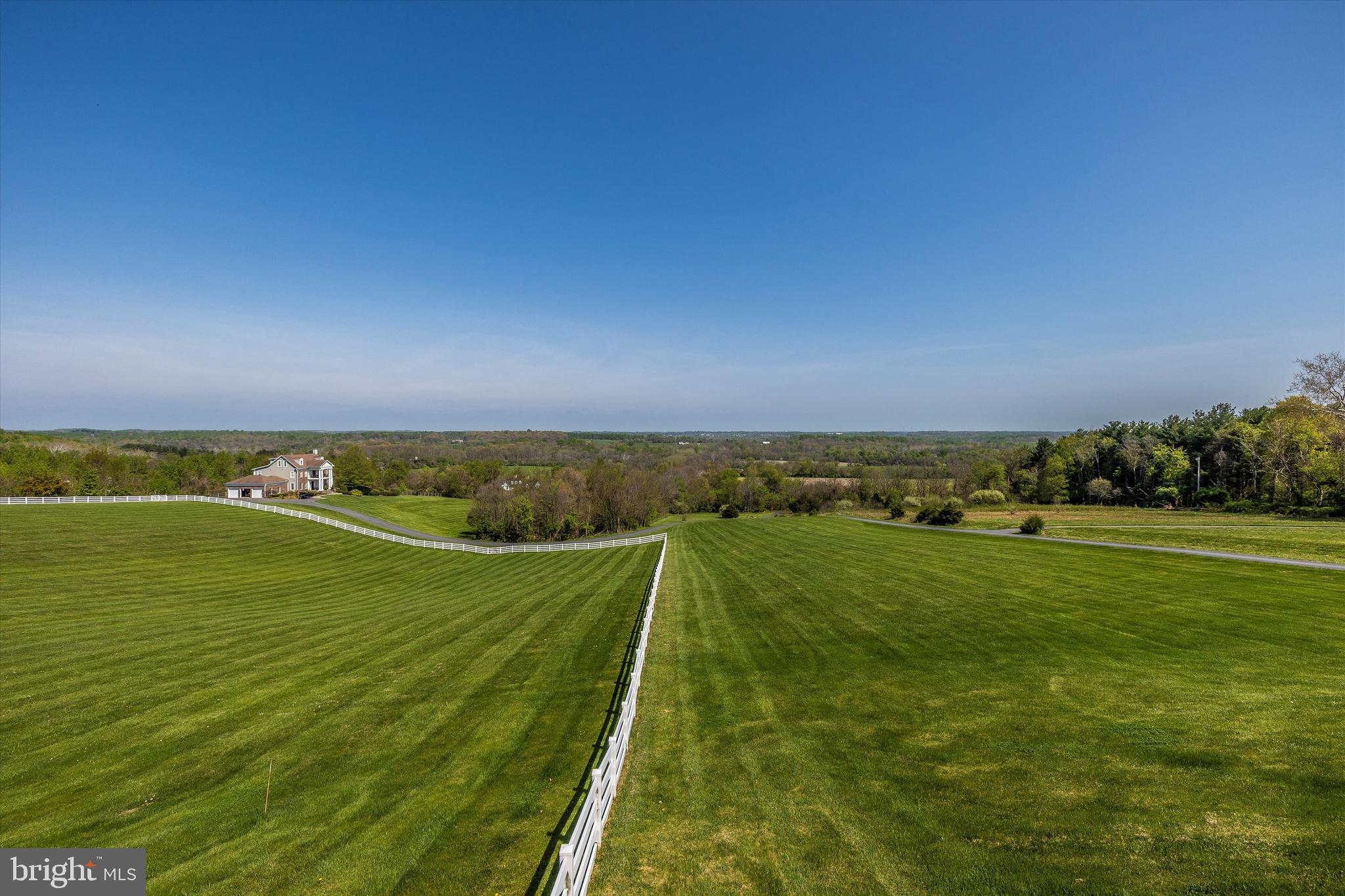 19704 Bucklodge Road Boyds, MD 20841 - Photo 3 of 73