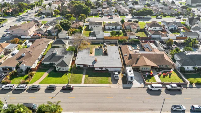 $799,999 | 630 West Roderick Avenue, Oxnard, CA 93030