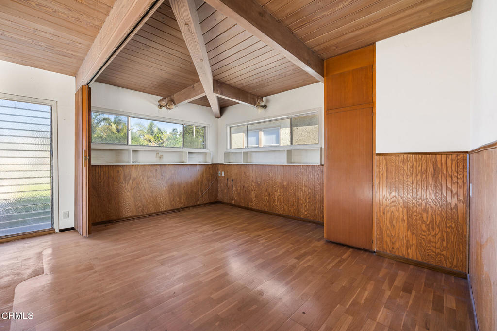 630 West Roderick Avenue Oxnard, CA 93030 - Photo 6 of 13