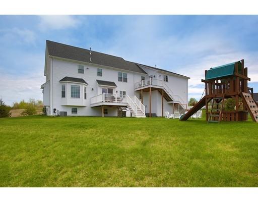 5 Red Gate Road Walpole, MA 02081 - Photo 5 of 18 Gallery Image 5