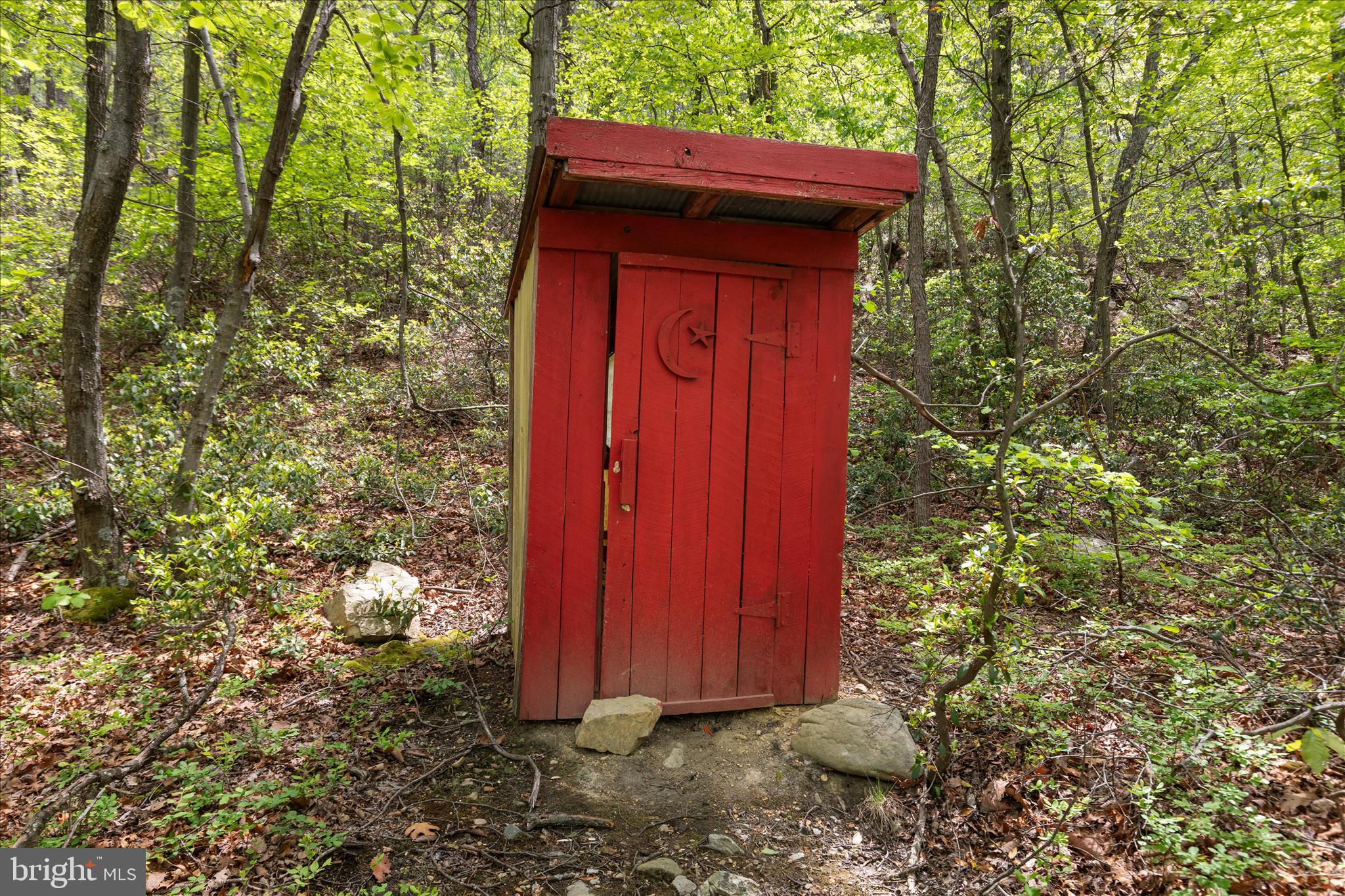 551 Sawlog Road Gore, VA 22637 - Photo 17 of 27 Outhouse