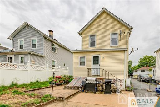 101 Riva Avenue Milltown, NJ 08850 - Photo 10 of 19 Gallery Image 10