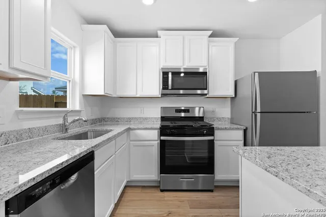 $239,900 | 3418 Warlow Branch, Converse, TX 78109