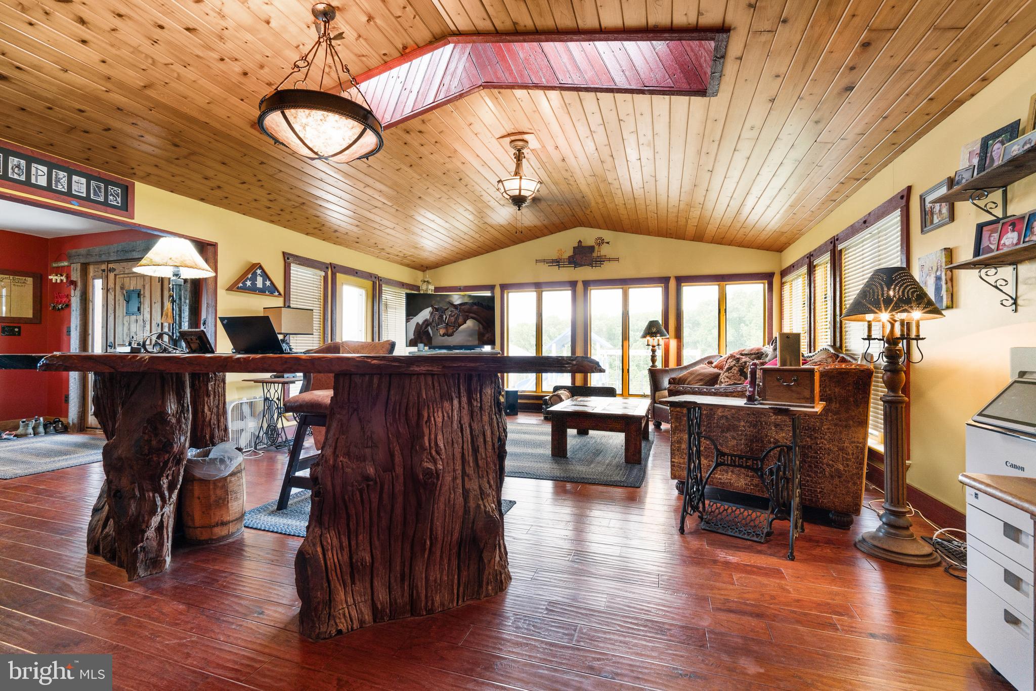 1089 Pond Neck Road Earleville, MD 21919 - Photo 14 of 50 Living room