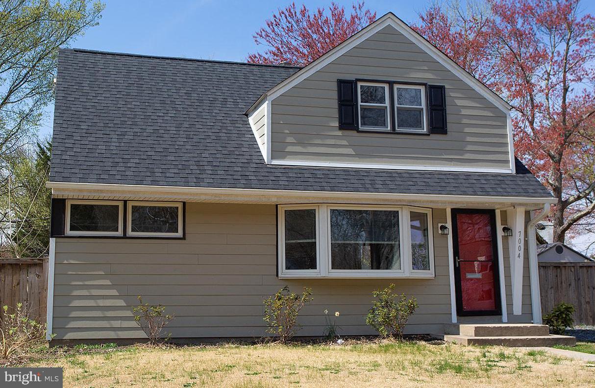 7004 Quander Road Alexandria, VA 22307 - Photo 2 of 31