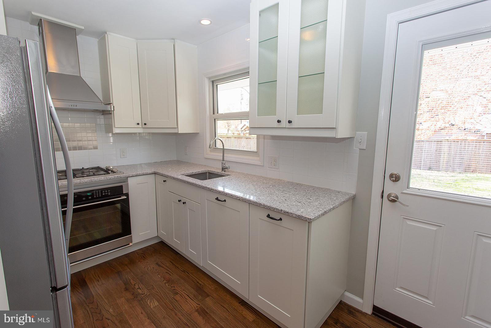 7004 Quander Road Alexandria, VA 22307 - Photo 9 of 31